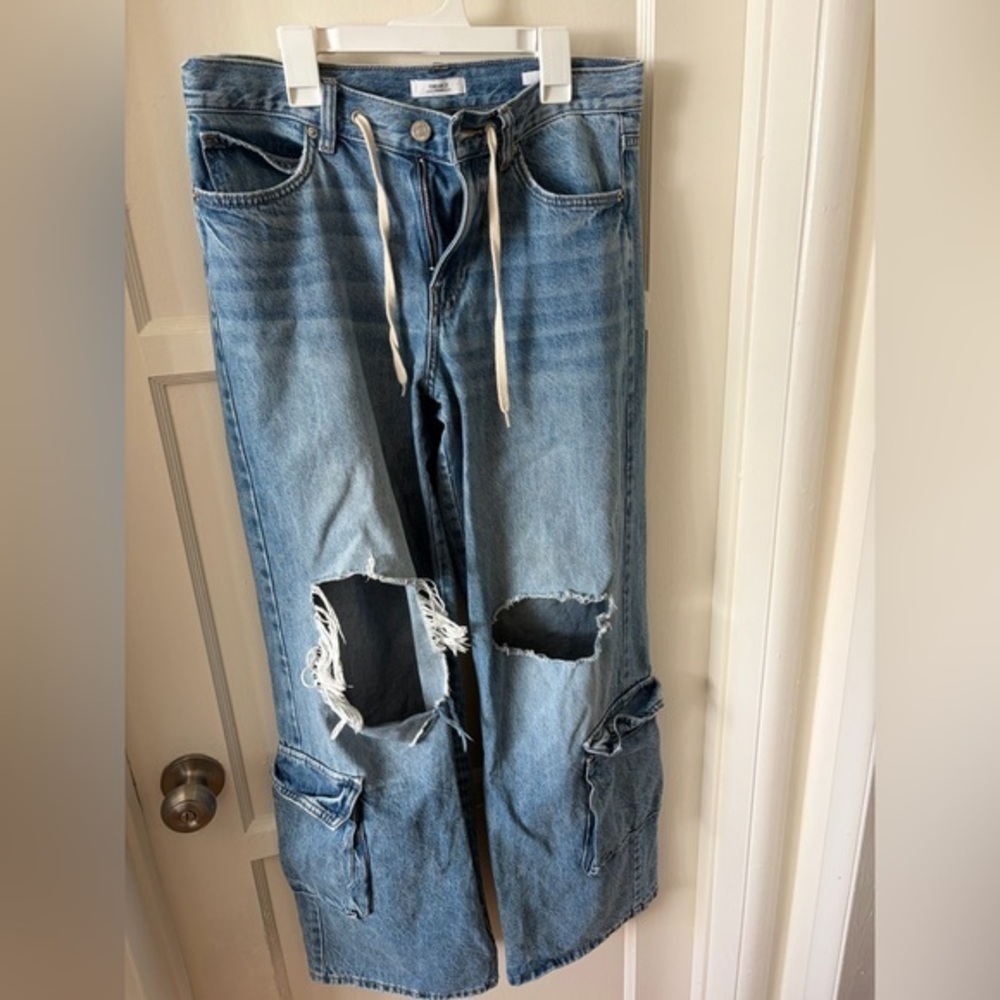 Forever 21 Women's Blue Distressed Boyfriend Jeans